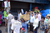 MCC officials evict street vendors  near  Central Market